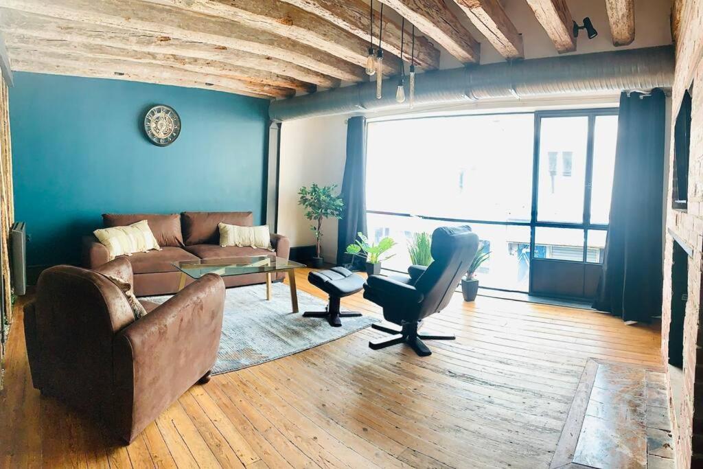 לה מאנש Grand Appartement Charme Ancien Et Confort מראה חיצוני תמונה