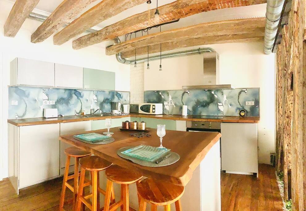 לה מאנש Grand Appartement Charme Ancien Et Confort מראה חיצוני תמונה