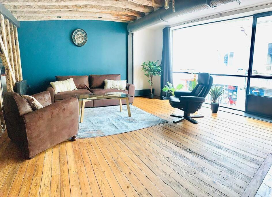 לה מאנש Grand Appartement Charme Ancien Et Confort מראה חיצוני תמונה
